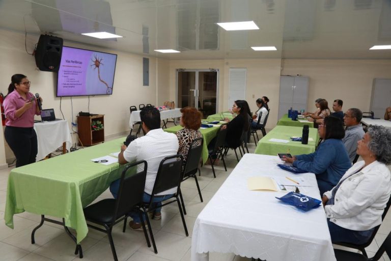 Farmacéuticos Se Capacitan En Manejo Del Dolor De Paciente Pediátrico ...